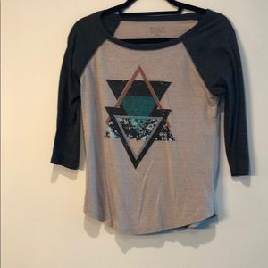 Billabong baseball tee